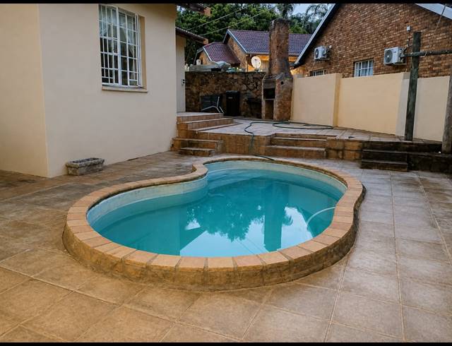 3 BEDROOM HOUSE FOR SALE IN SAFARI GARDENS